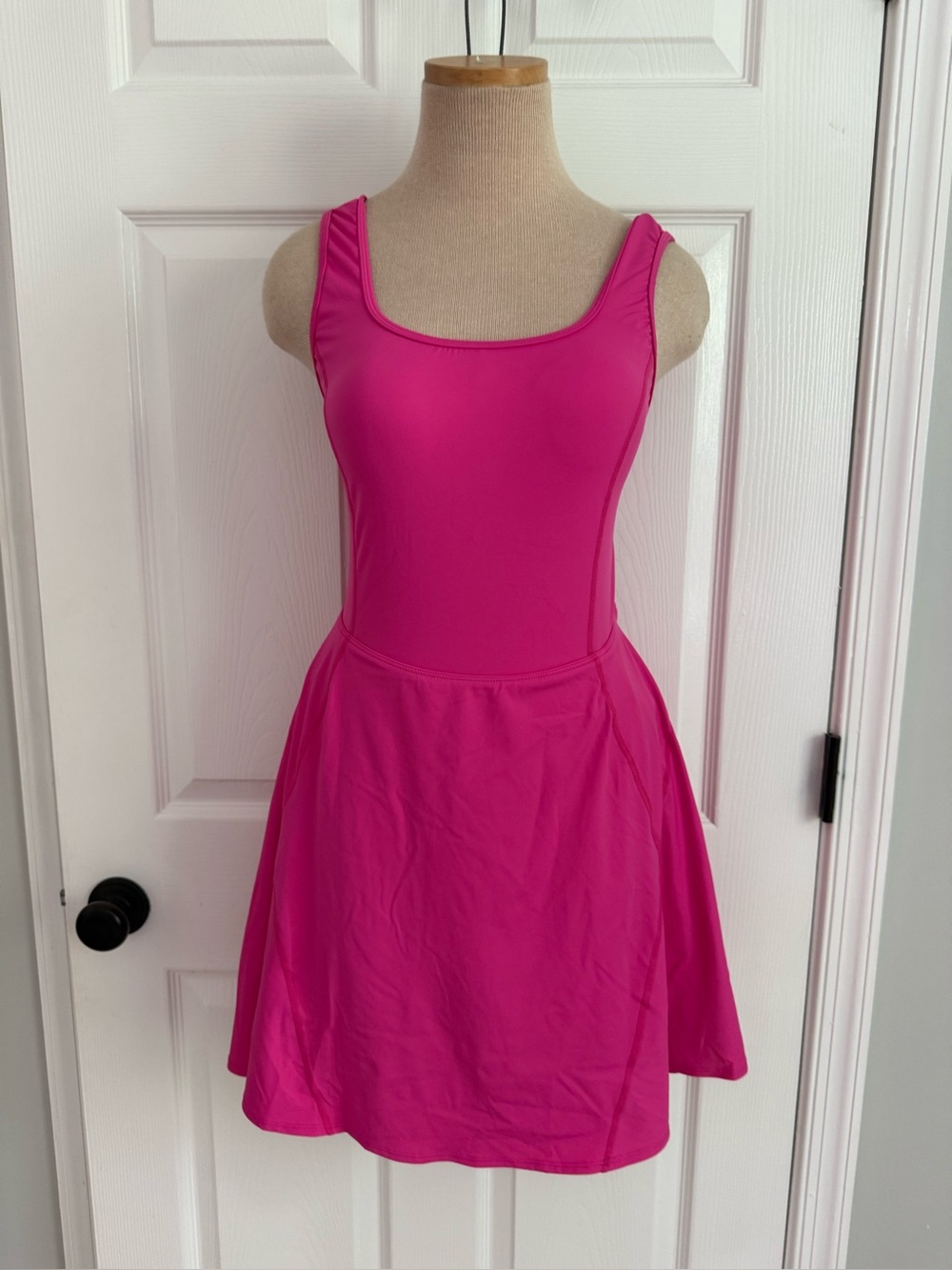 NWT Halara SoftlyZeroAiry U Neck 2-in-1 Pocket Mini Cool Touch Dance